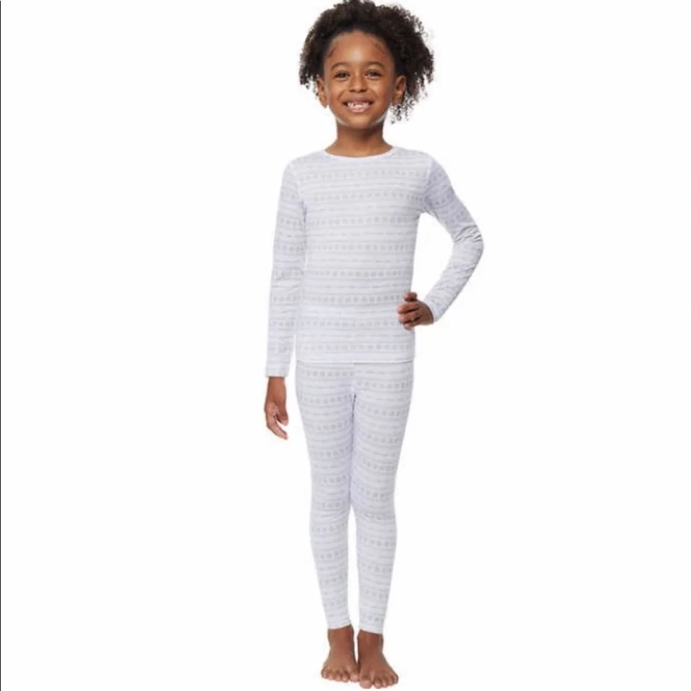32 Degrees Heat Long Sleeve CrewNeck & Legging Set